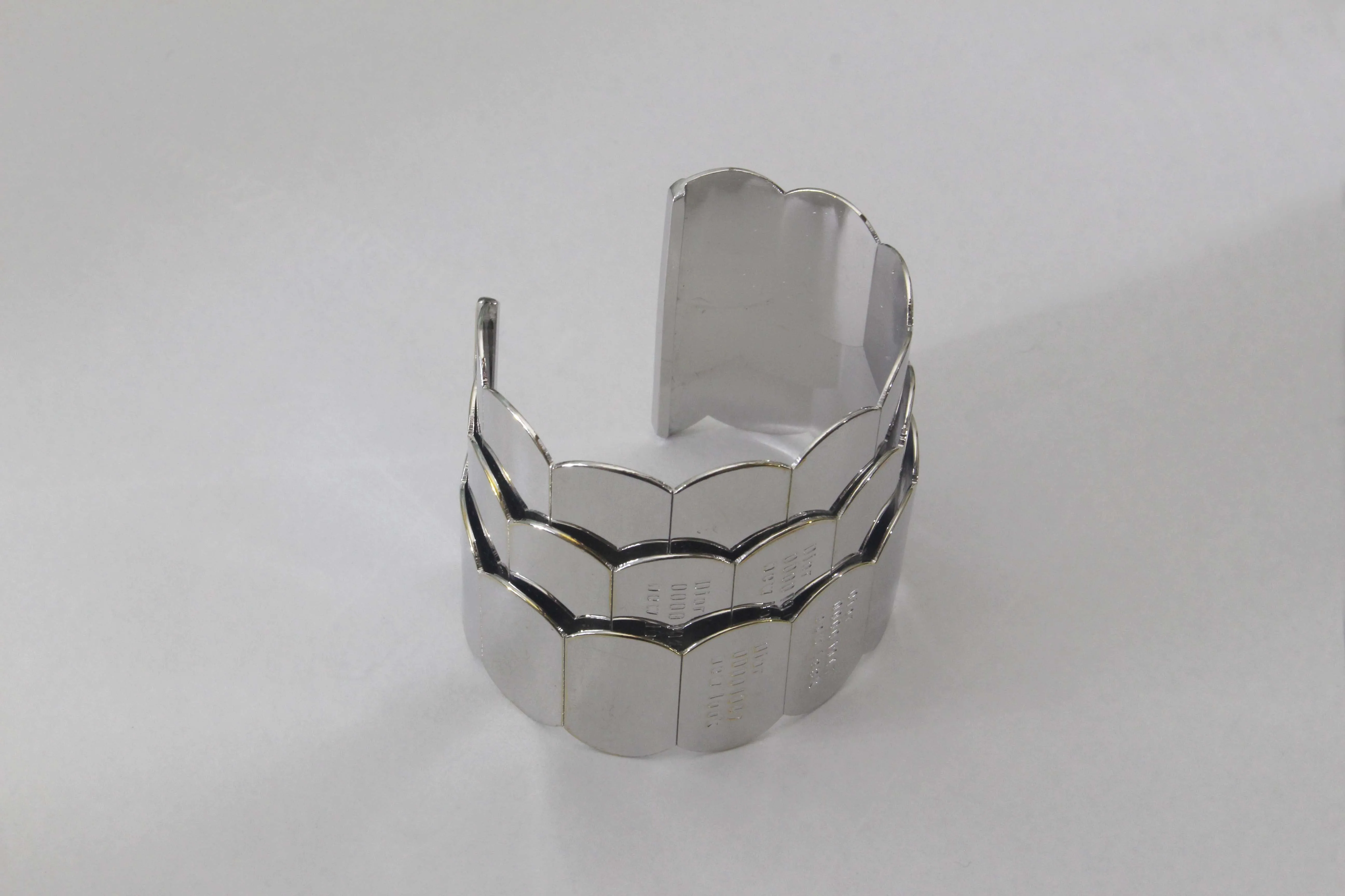 CHRISTIAN DIOR 1947 New Look name plate cuff bracelet