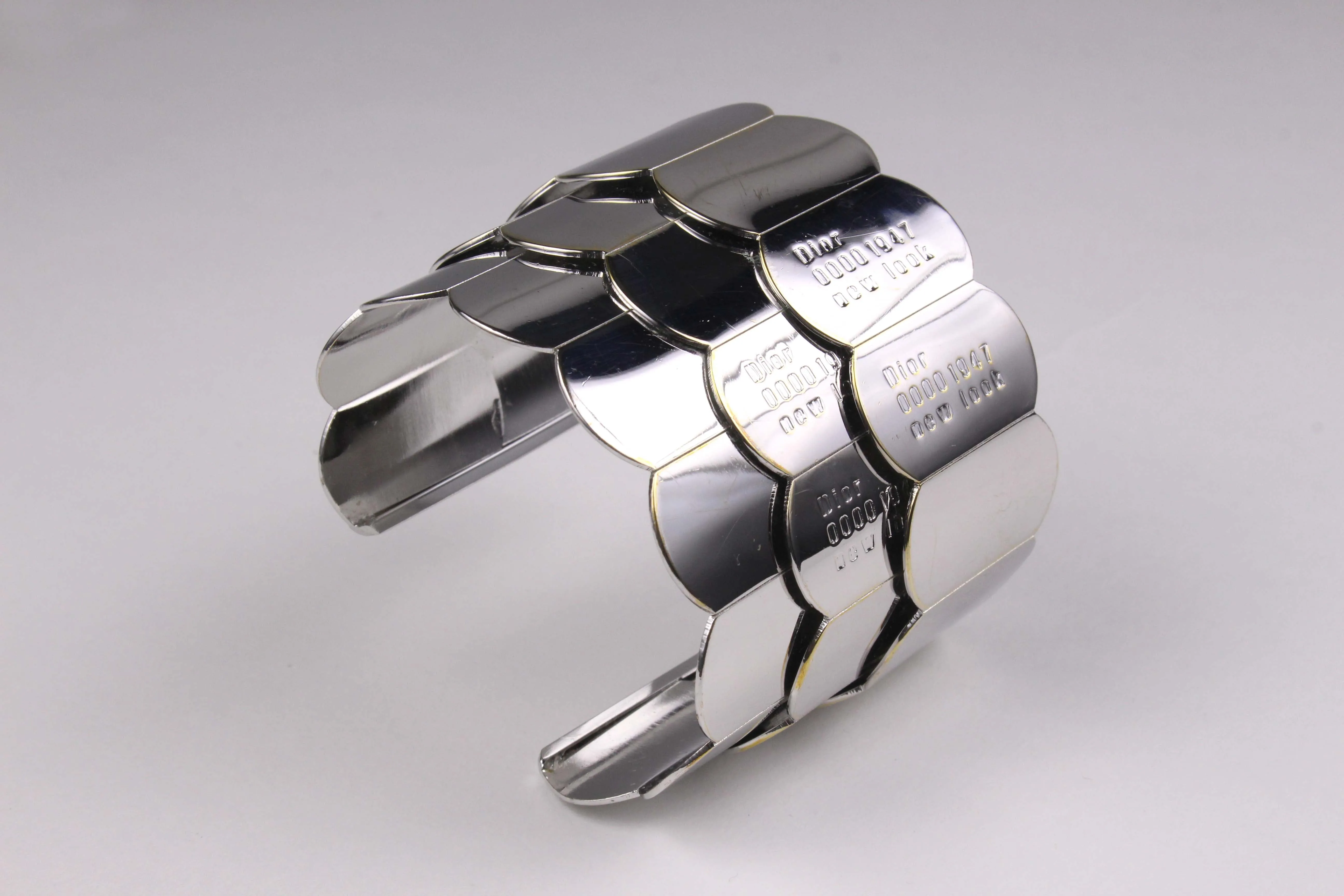 CHRISTIAN DIOR 1947 New Look name plate cuff bracelet