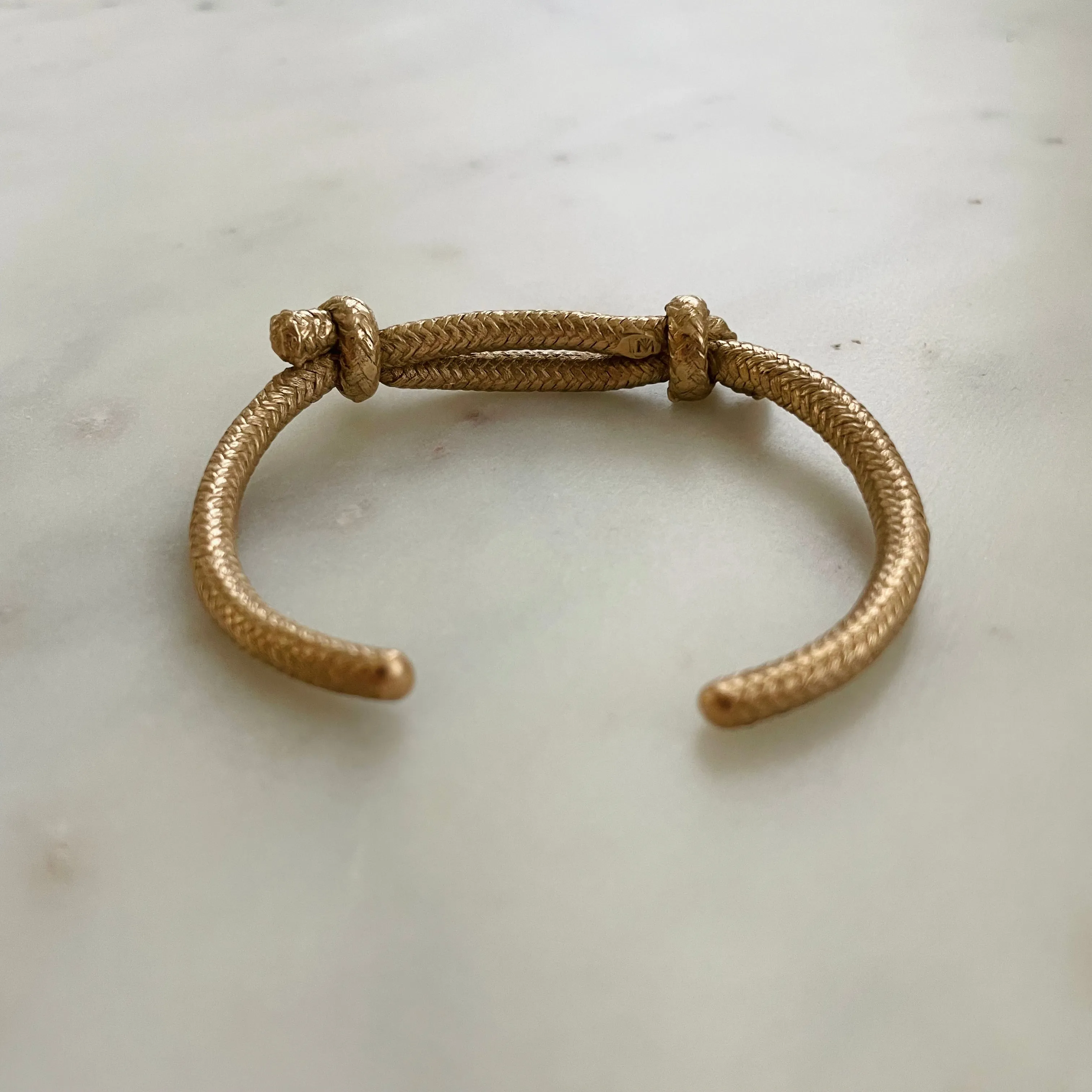 FRIENDSHIP CUFF — CORRIE