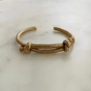 FRIENDSHIP CUFF — CORRIE