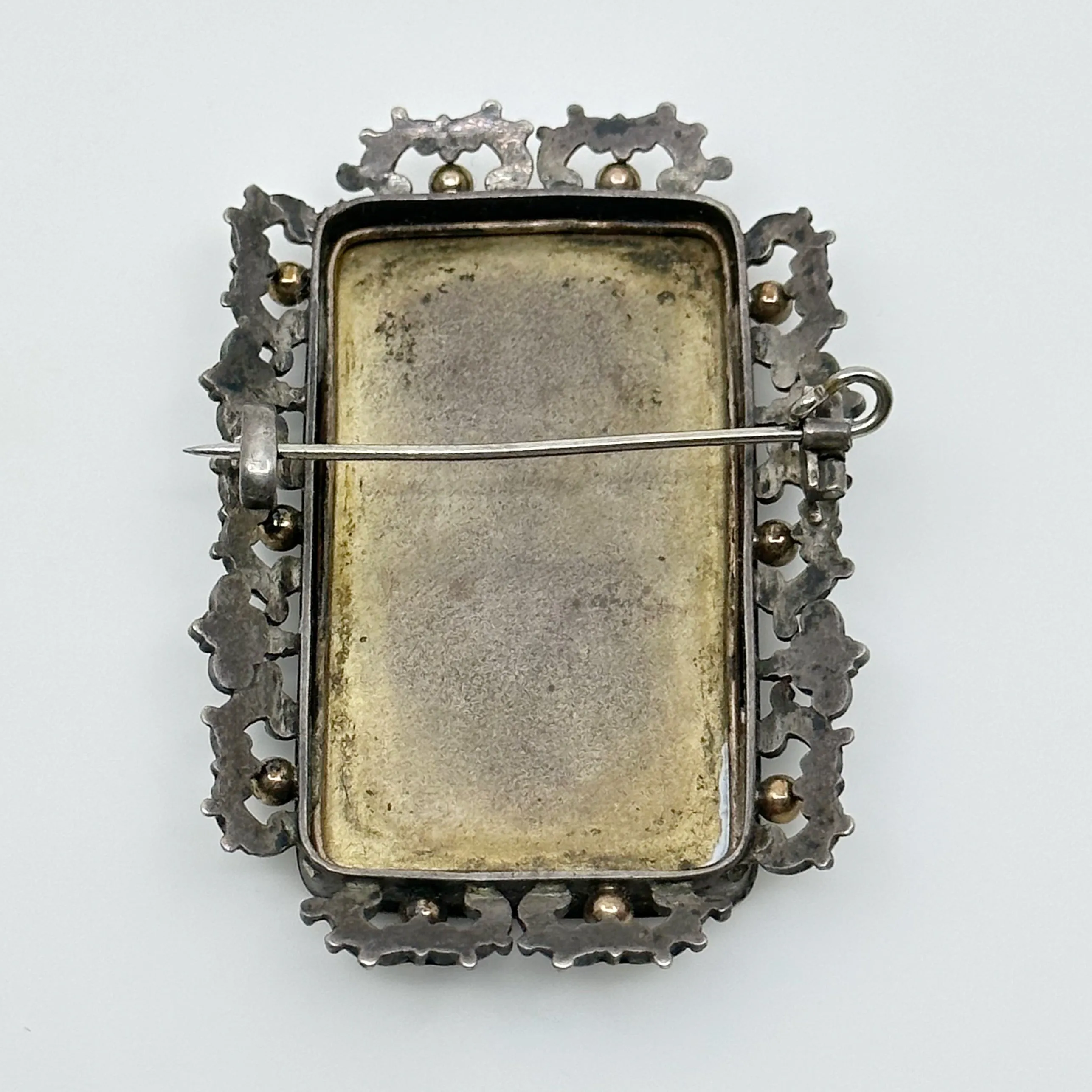 Georgian 18k gold sterling silver Hand Painted porcelain brooch