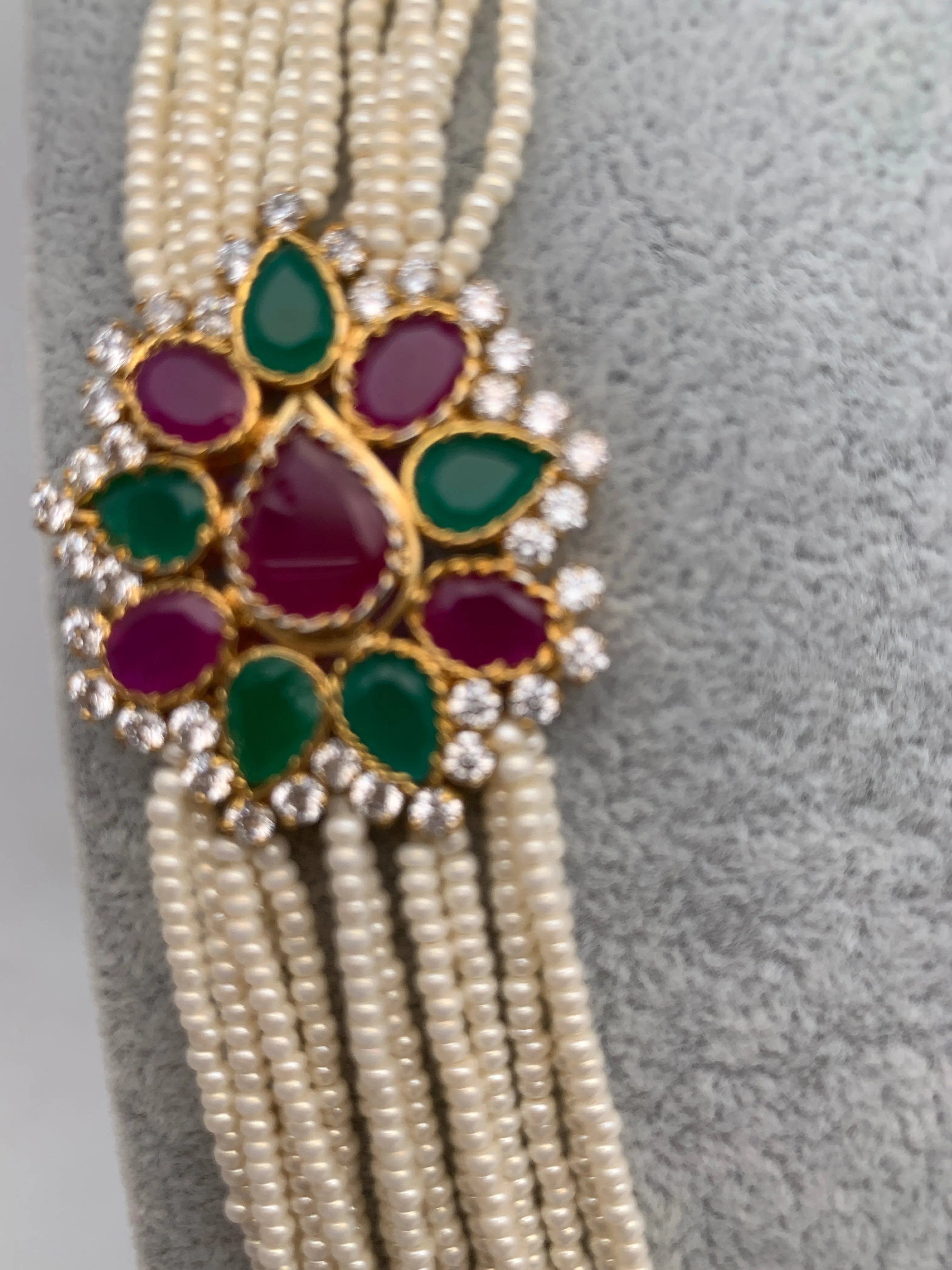 Multi Color Side Pendent Green Beads Hydro Pearls Necklace