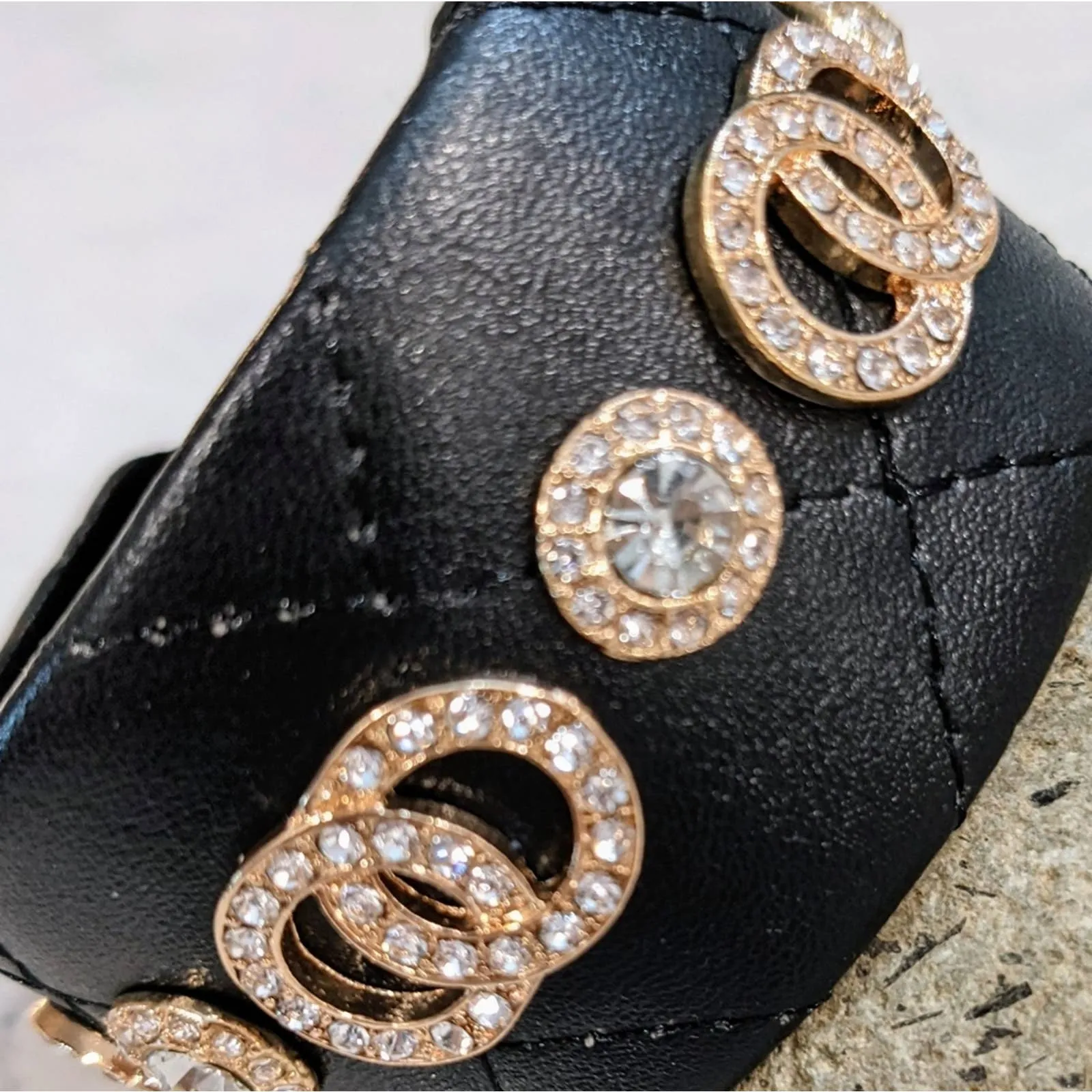 Quilted Bracelet Style Cuff Featuring Gold Tone Sparkle Interlocking Circles
