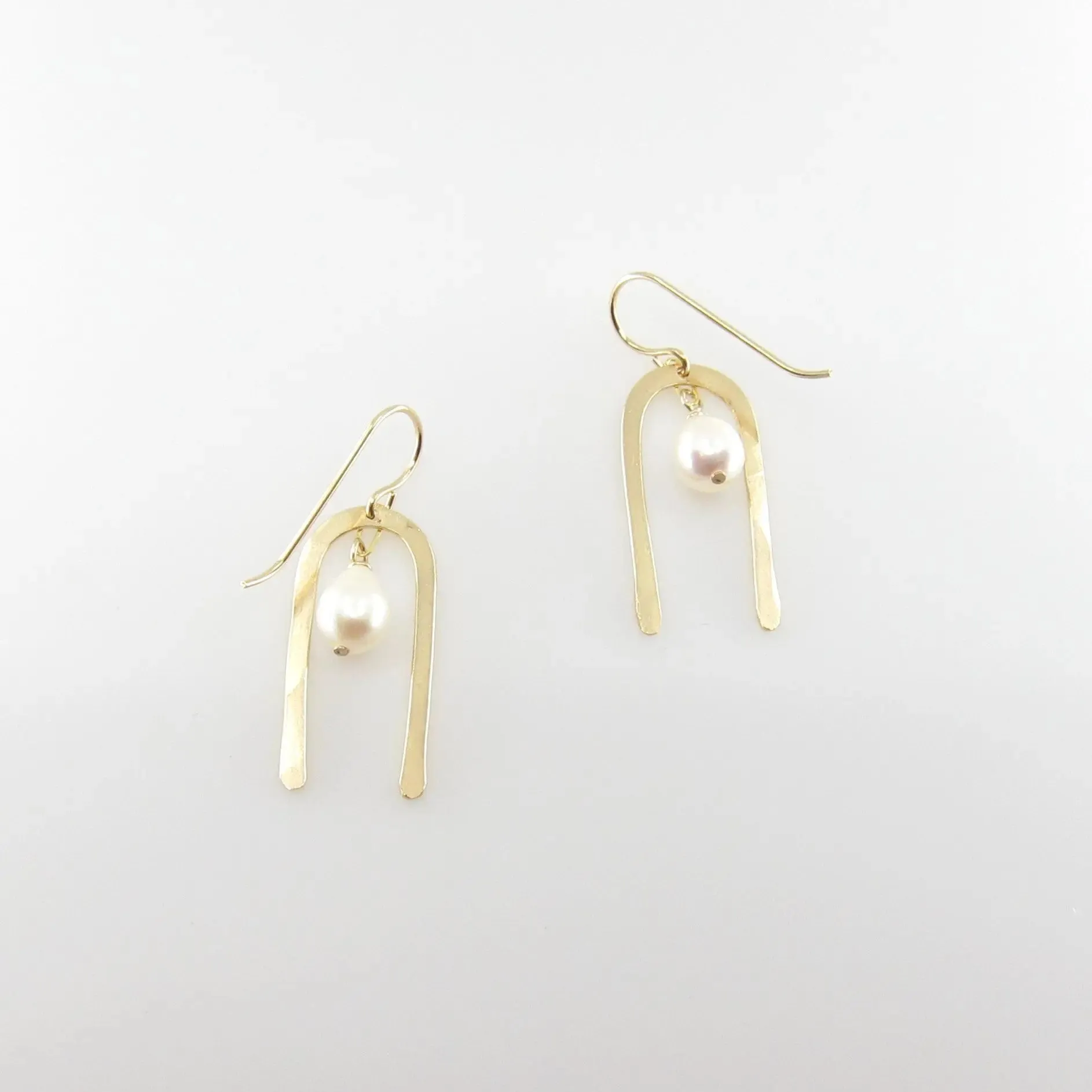 Small Arch Earring with Baby Baroque Pearl